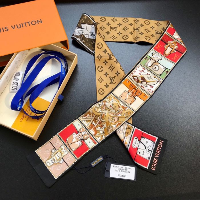 Louis Vuitton Scarf LVS00193